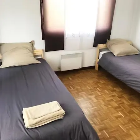 Nyaraló Cosmic Latte